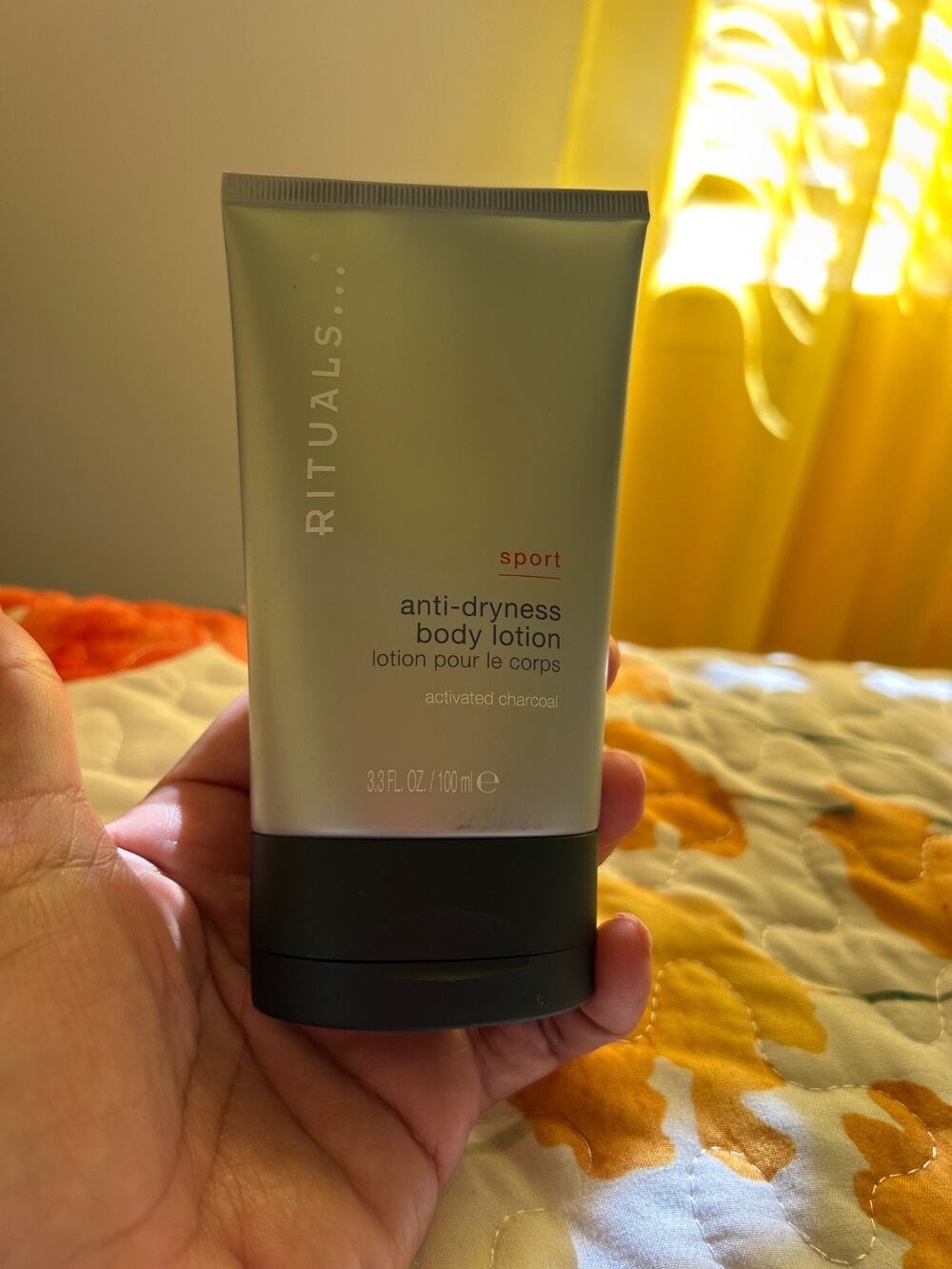 RITUALS the ritual of Homme Sport Anti-Dryness Body 3.3 fl oz/ 100 ml charcoal